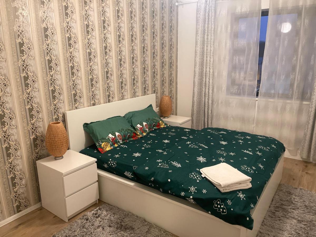 Greenfield Baneasa Apartment In Boekarest Buitenkant foto