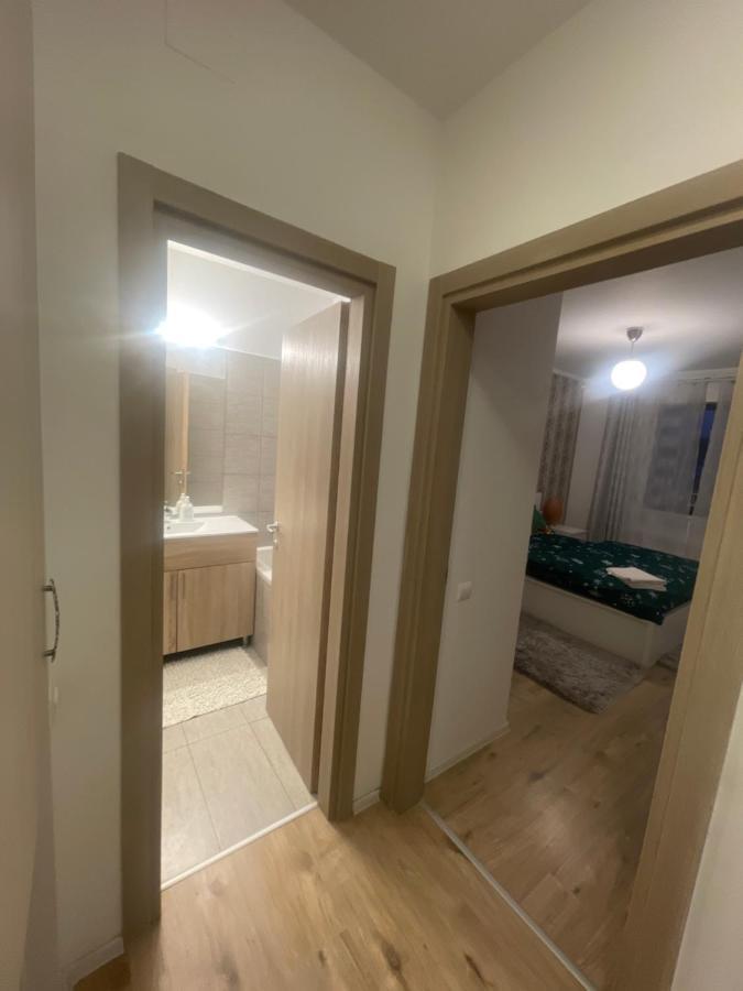 Greenfield Baneasa Apartment In Boekarest Buitenkant foto