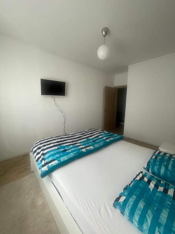 Greenfield Baneasa Apartment In Boekarest Buitenkant foto